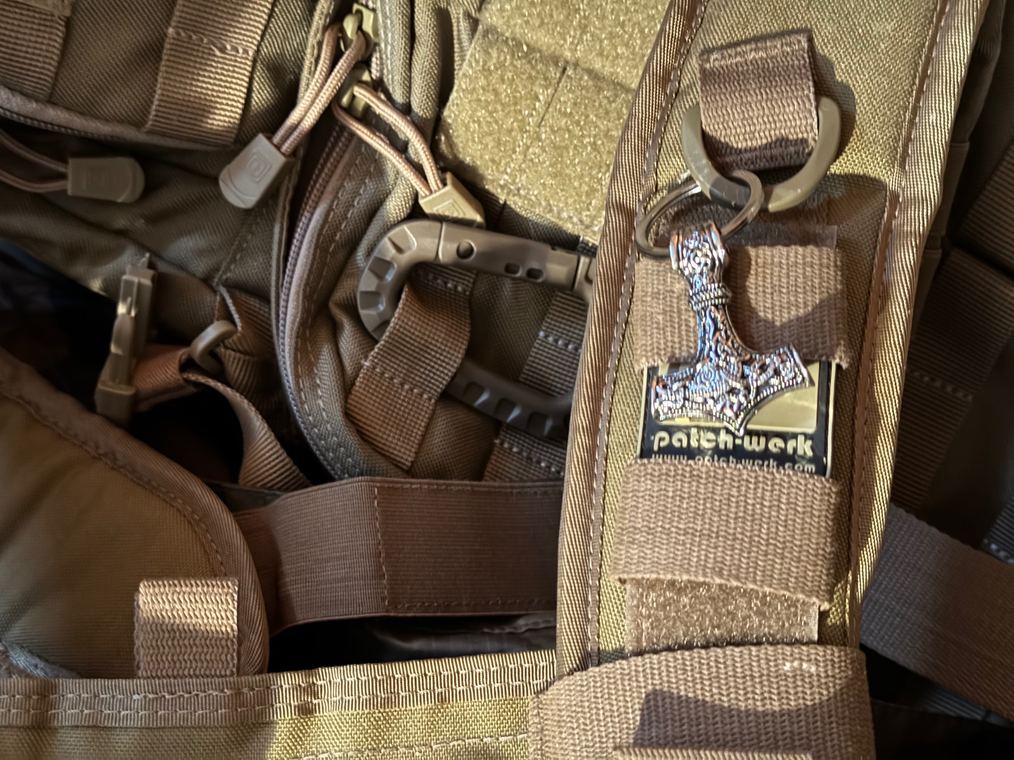 CHARM: "THOR" Anhänger silberfarben – Bild 3