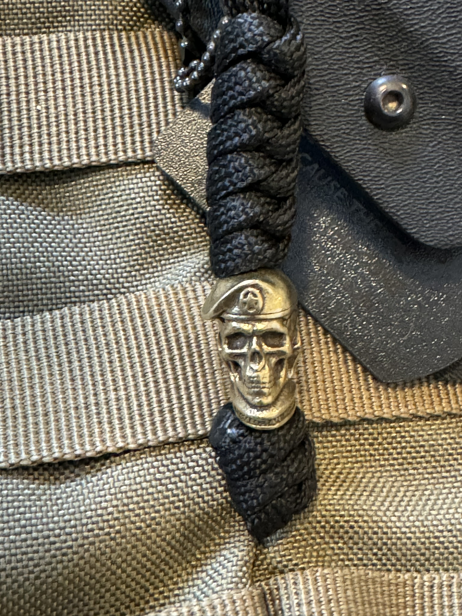 CHARM: "SOF" Anhänger paracord – Bild 4