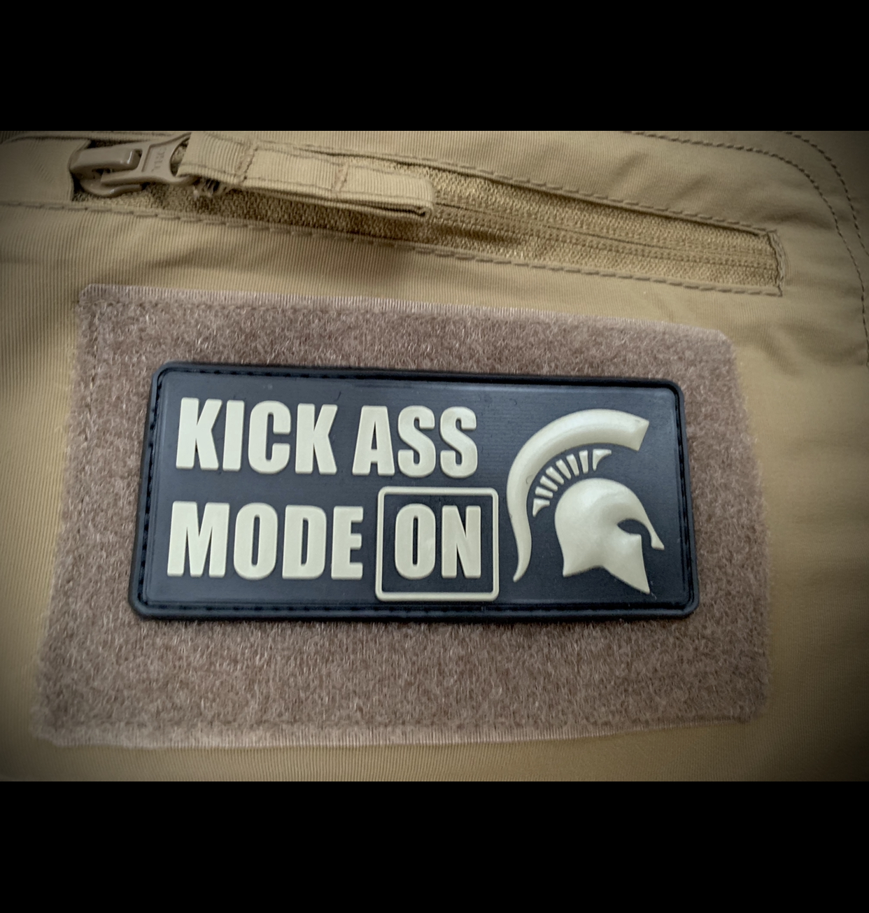 3D Morale Patch: "KICK ASS MODE: ON" Muddy Water version – Bild 2