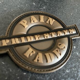 PAIN FADES PRIDE STAYS braun, schwarz